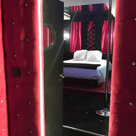 Le Apartment
